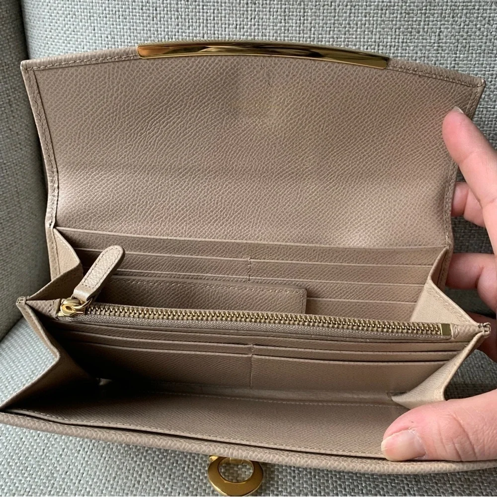 Salvatore Farragamo Gancini Continental wallet